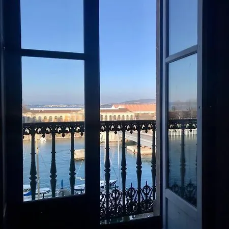 Elegant T2 Climatise Sur Canal Apartment *