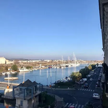 Apartment Elegant T2 Climatise Sur Canal Sète